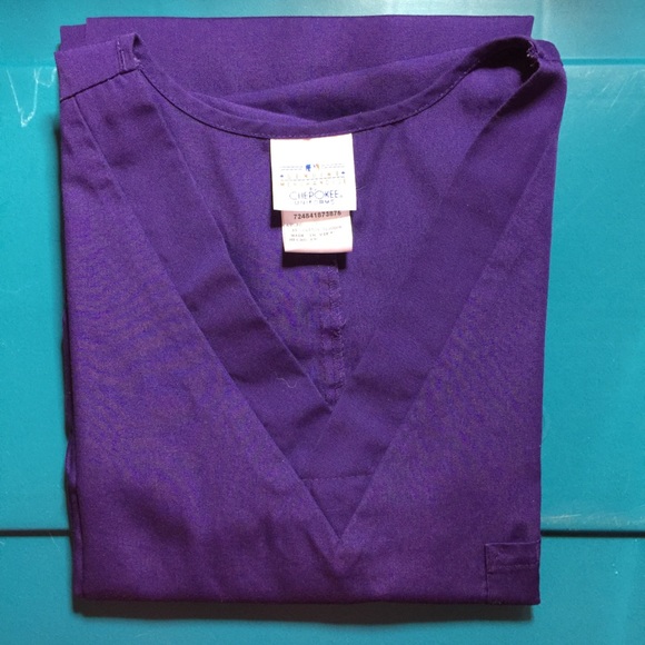 ▫️Purple Colorado Rockies Scrub Top ⚾️ - Picture 4 of 8